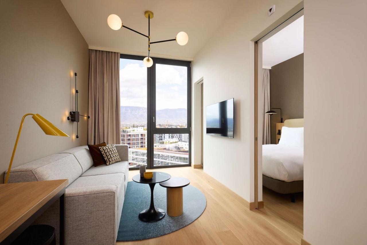 Adina Apartment Hotel Geneva Vernier ภายนอก รูปภาพ